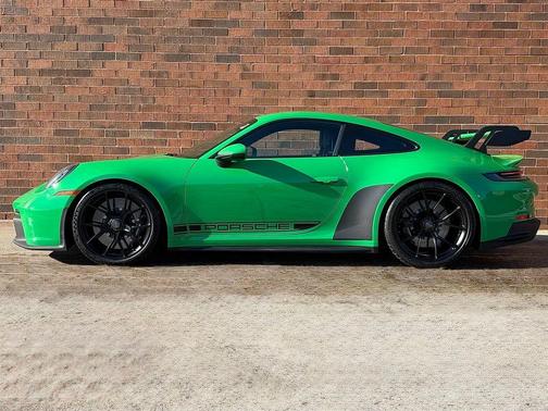Green 2022 Porsche 911 GT3