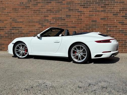 2017 Porsche 911