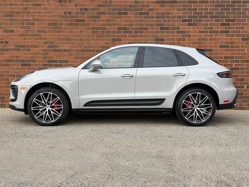 2026 Porsche Macan S