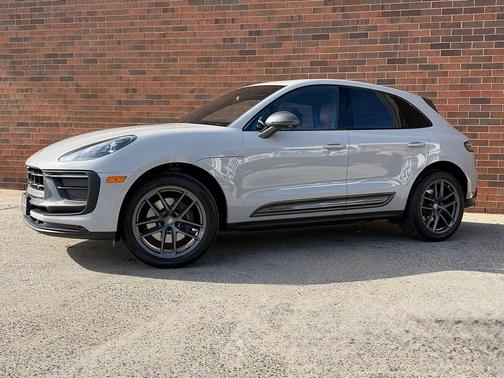 2025 Porsche Macan T