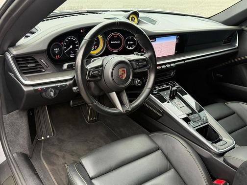 2022 Porsche 911 Turbo S