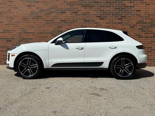 2020 Porsche Macan S