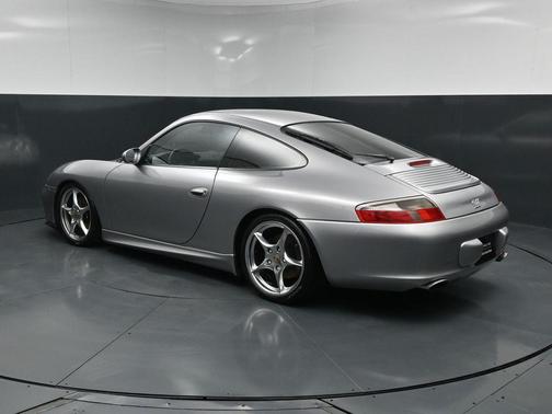 GT Silver Metallic 2004 Porsche 911 Carrera 4S