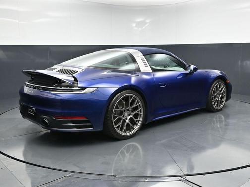 Gentian Blue Metallic 2024 Porsche 911 Targa 4S