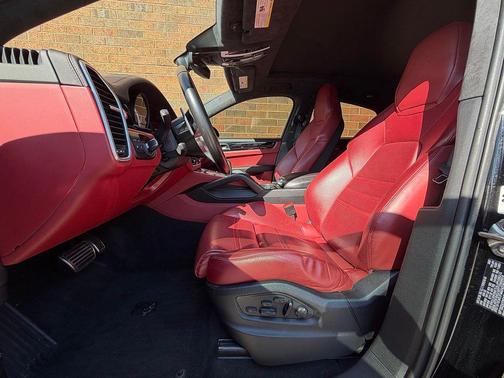 Black 2022 Porsche Cayenne GTS