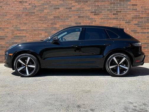 2024 Porsche Macan