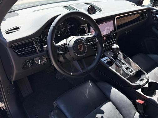 2024 Porsche Macan