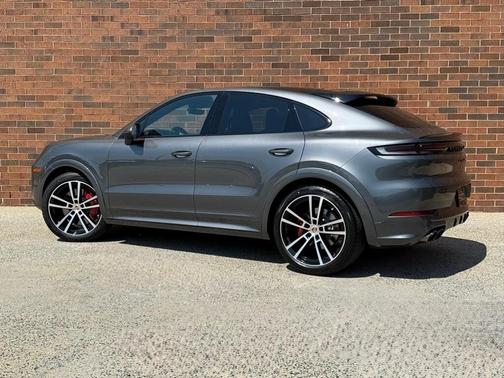 2025 Porsche Cayenne S Coupe AWD
