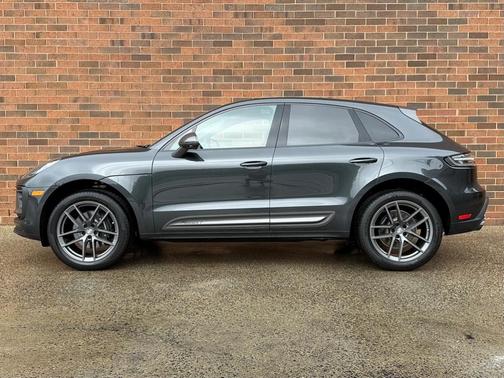 2025 Porsche Macan T
