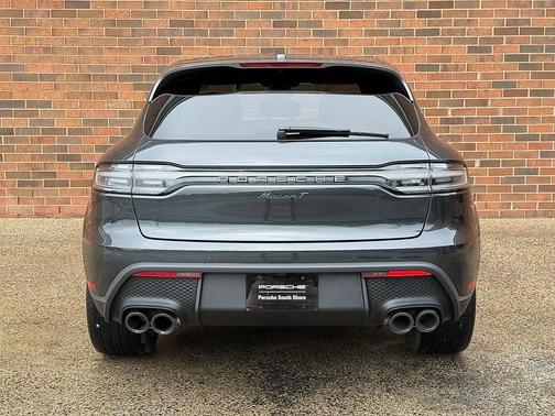 2025 Porsche Macan T