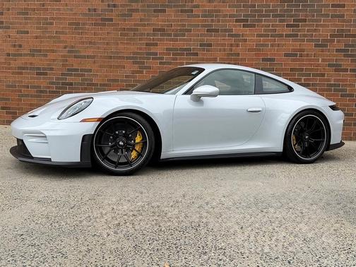 2025 Porsche 911 GT3