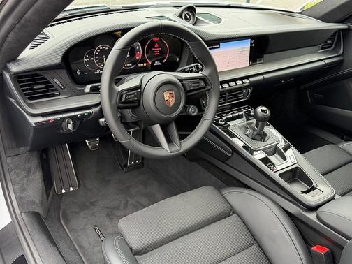 2025 Porsche 911 GT3