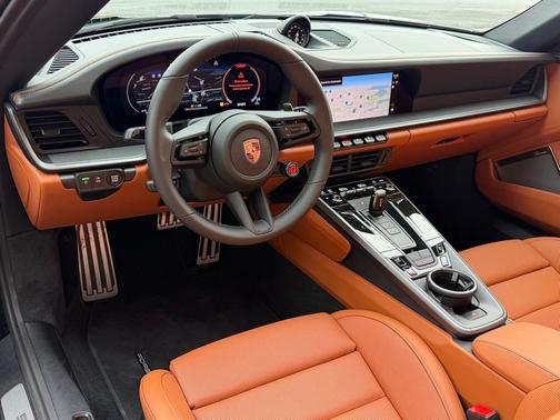 2026 Porsche 911 Carrera 4S