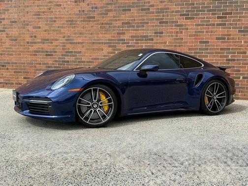 2022 Porsche 911 Turbo S