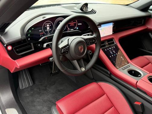 2025 Porsche Taycan Base