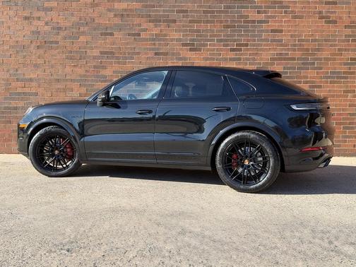 2026 Porsche Cayenne S