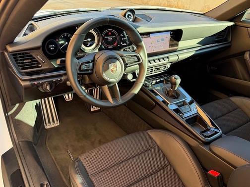 2024 Porsche 911 Carrera T