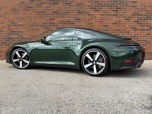 2026 Porsche 911 Carrera