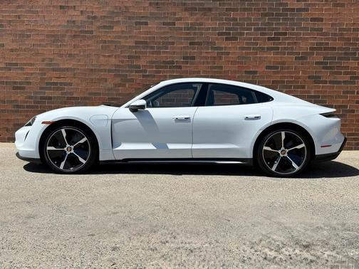 2023 Porsche Taycan Base