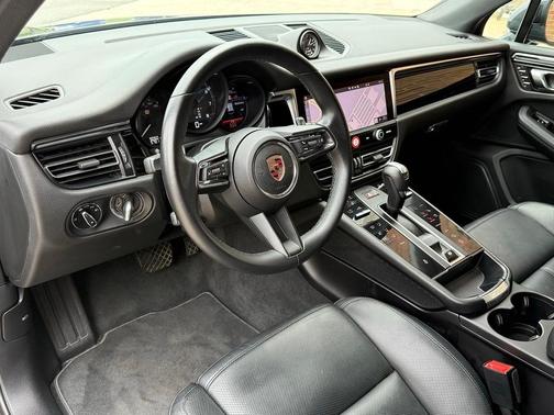 2024 Porsche Macan