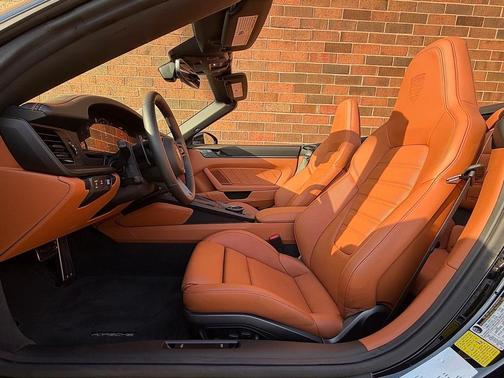 2026 Porsche 911 Carrera GTS