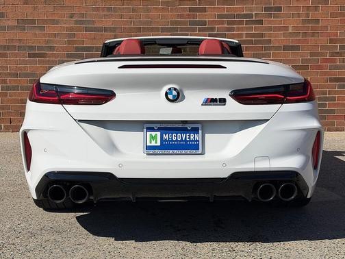 2022 BMW M8 Competition