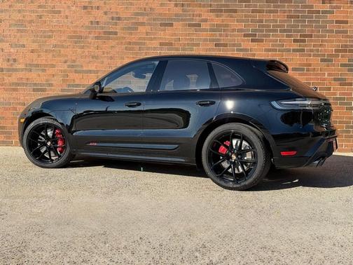 2026 Porsche Macan GTS