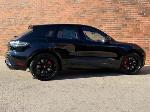 2026 Porsche Macan GTS