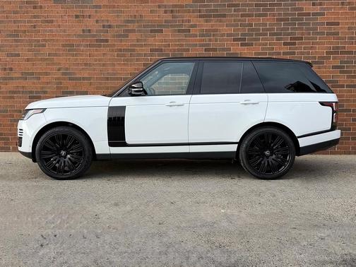2020 Land Rover Range Rover P525 HSE