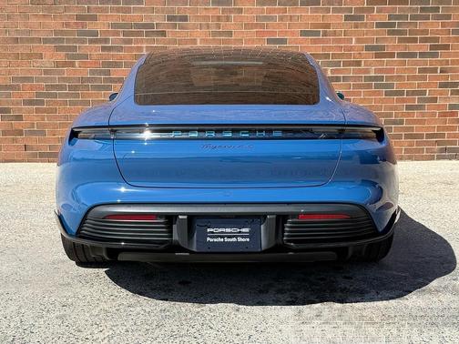 2024 Porsche Taycan 4S