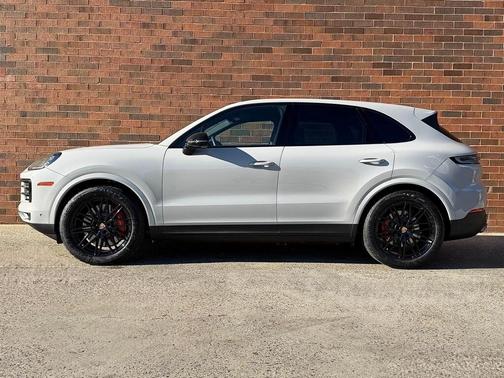 2026 Porsche Cayenne S