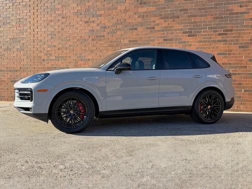 2026 Porsche Cayenne S