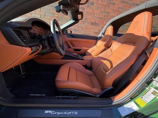 2026 Porsche 911 Targa 4 GTS