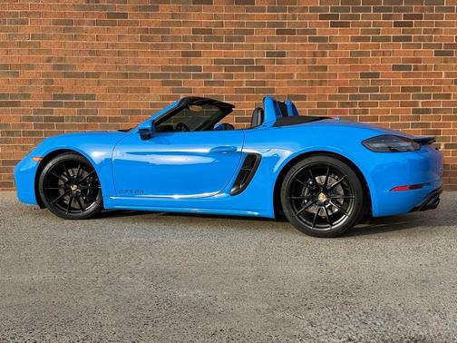 2024 Porsche 718 Boxster GTS 4.0