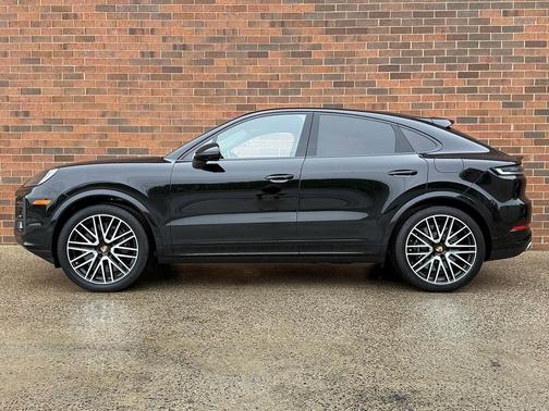 2024 Porsche Cayenne E-Hybrid Coupe Turbo