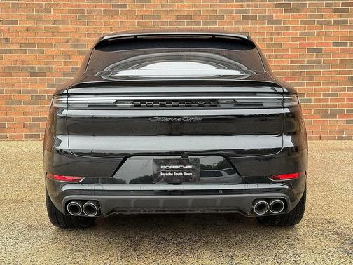 2024 Porsche Cayenne E-Hybrid Coupe Turbo