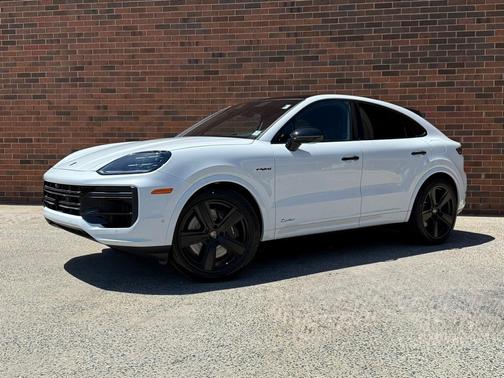 2025 Porsche Cayenne E-Hybrid Coupe Turbo