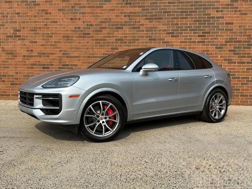 2025 Porsche Cayenne S Coupe AWD
