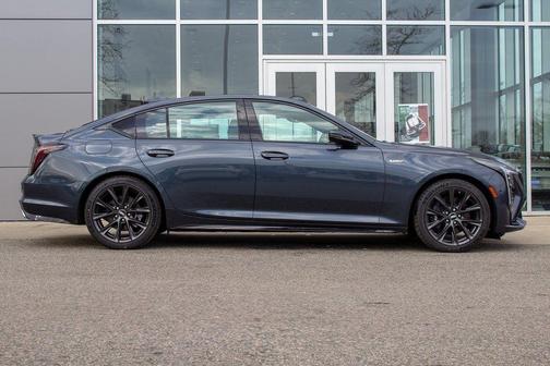 Deep 2025 Cadillac CT5-V V-Series