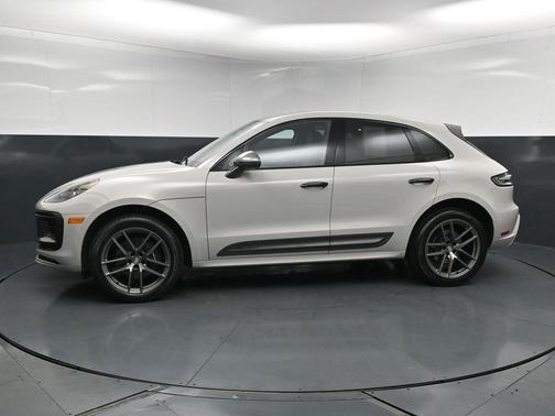 Chalk 2025 Porsche Macan T