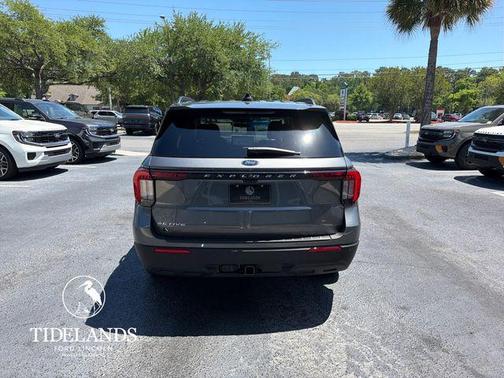 Carbonized Gray Metallic 2026 Ford Explorer Active