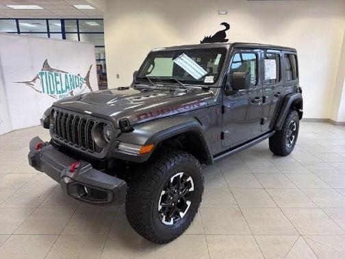 Granite Crystal Clearcoat Metallic 2025 Jeep Wrangler Rubicon