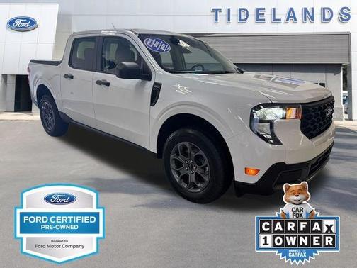 Oxford White 2025 Ford Maverick XLT