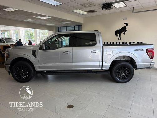 Iconic Silver Metallic 2026 Ford F-150 Lariat