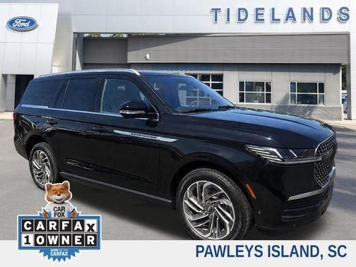 Infinite Black Metallic 2025 Lincoln Navigator Reserve