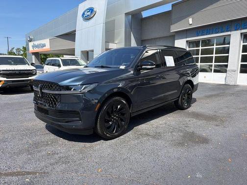 Flight Blue 2025 Lincoln Navigator Reserve