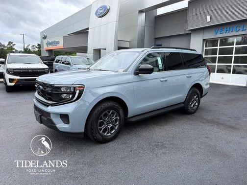 Glacier Gray Metallic 2025 Ford Expedition Active