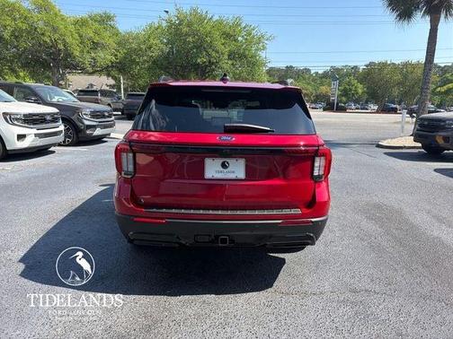 Rapid Red Metallic Tinted Clearcoat 2026 Ford Explorer ST-Line
