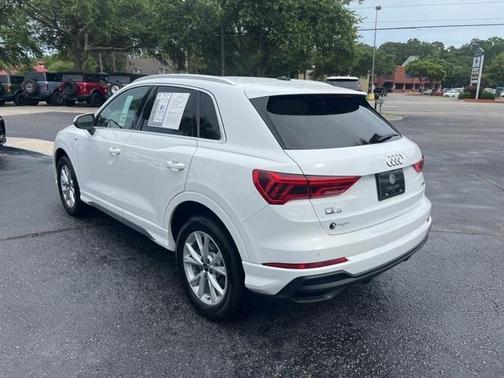 2024 Audi Q3 45 S line Premium