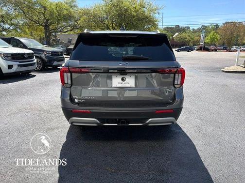 Carbonized Gray Metallic 2026 Ford Explorer Platinum